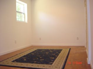 520 Kingsley Rd SW, Vienna, VA 22180