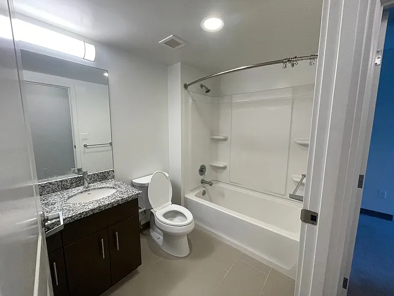 988 Halekauwila St #1608 — Photo 6