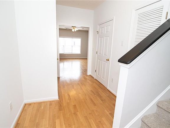 3rd image of 507 Spring Heights Ln SE #507