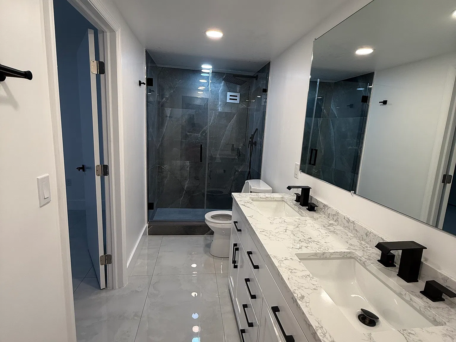 3 bed, 1342 sqft, $5,000 — Photo 4