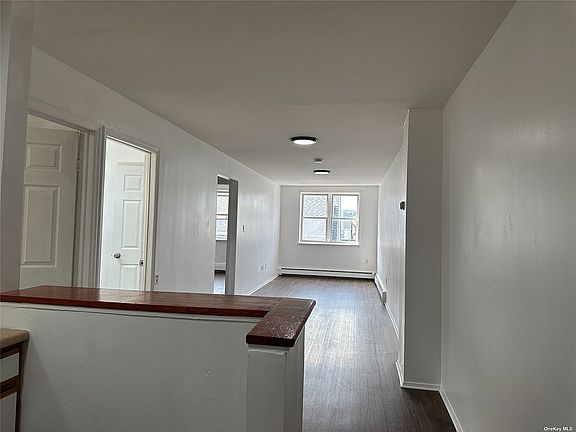 2nd image of 216-05 Jamaica Ave #2R