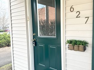 627 Chestnut St APT 3, Columbus, IN 47201