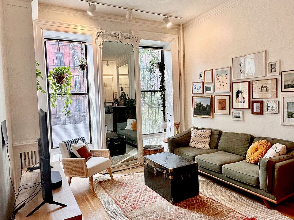 1st image of 173 Saint Marks Ave APT 2