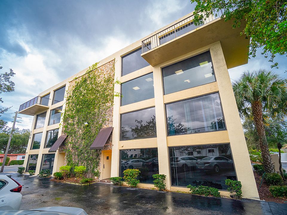 2nd image of 150 Davie Blvd #101