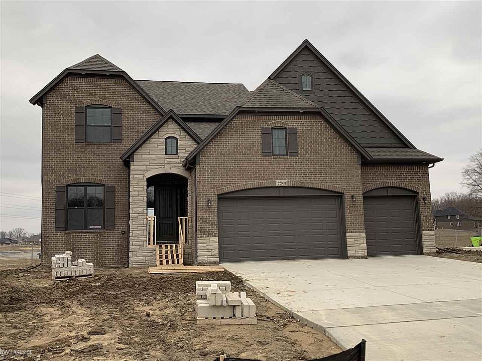1st image of 35621 Windridge Dr
