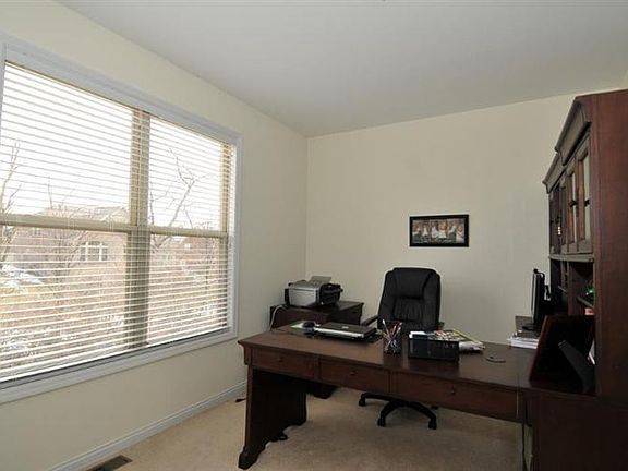 4th image of 7510 Tylers Valley Dr