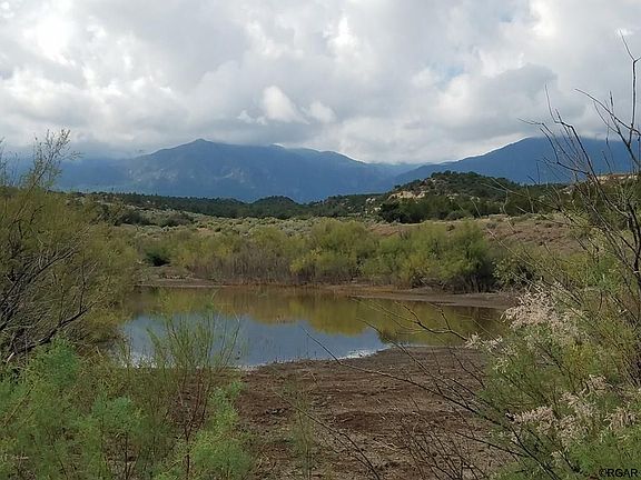 3rd image of 289 Locke Mtn Ter