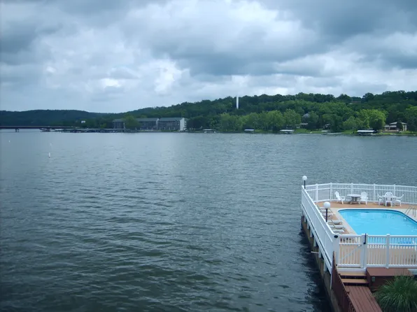 99 Rock Dove Ln #3B, Camdenton, MO 65020