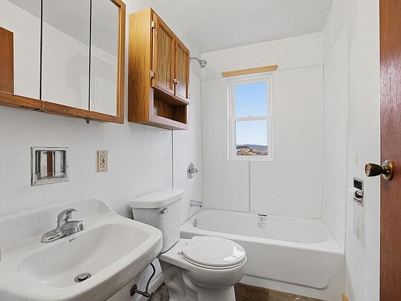 5th image of 331 SECOND STREET