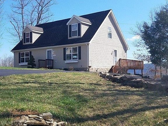 2nd image of 395 Howery St