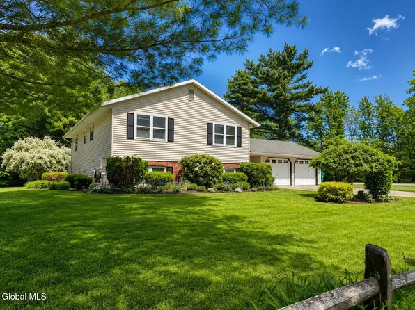 1 Ferriss Drive, Queensbury, NY 12804