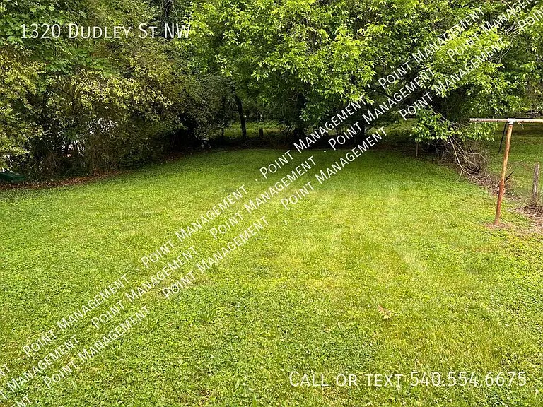 1320 Dudley St NW — Photo 7
