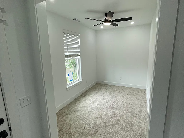 4 Ampthill Ln — Photo 17