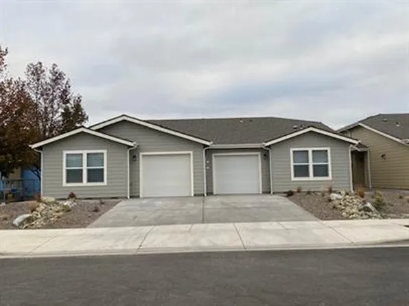 1841 Hubbard Ln, Grants Pass, OR 97527