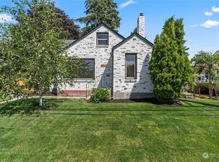 1917 N Proctor St, Tacoma, WA