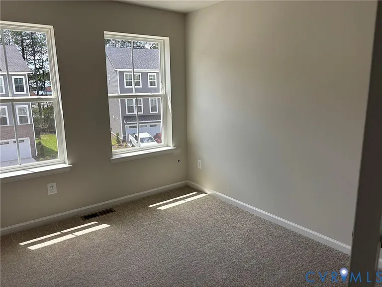 8741 Pioneer Hill Dr — Photo 20