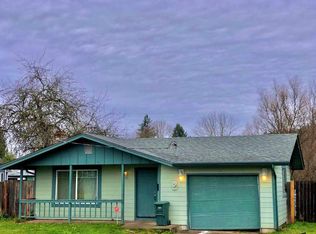 1225 Filbert St, Lebanon, OR 97355
