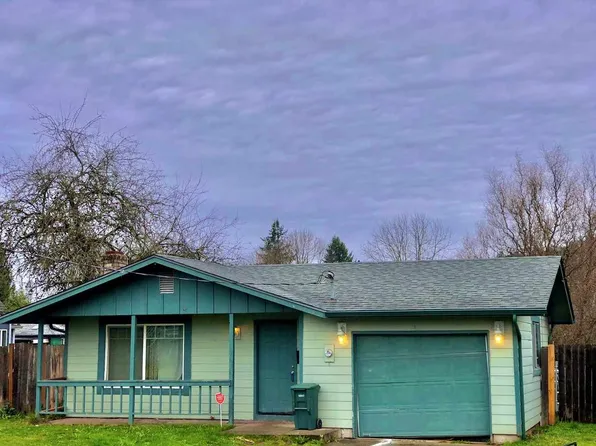 1225 Filbert St, Lebanon, OR 97355