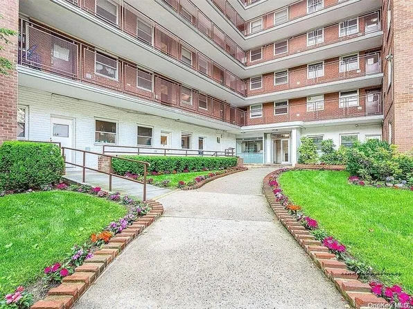 97-40 62 Drive #3H, Rego Park, NY 11374