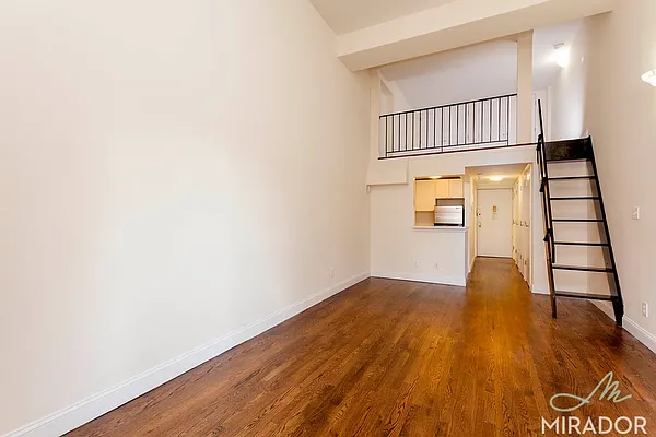 Rented by Mirador Real Estate | media 8