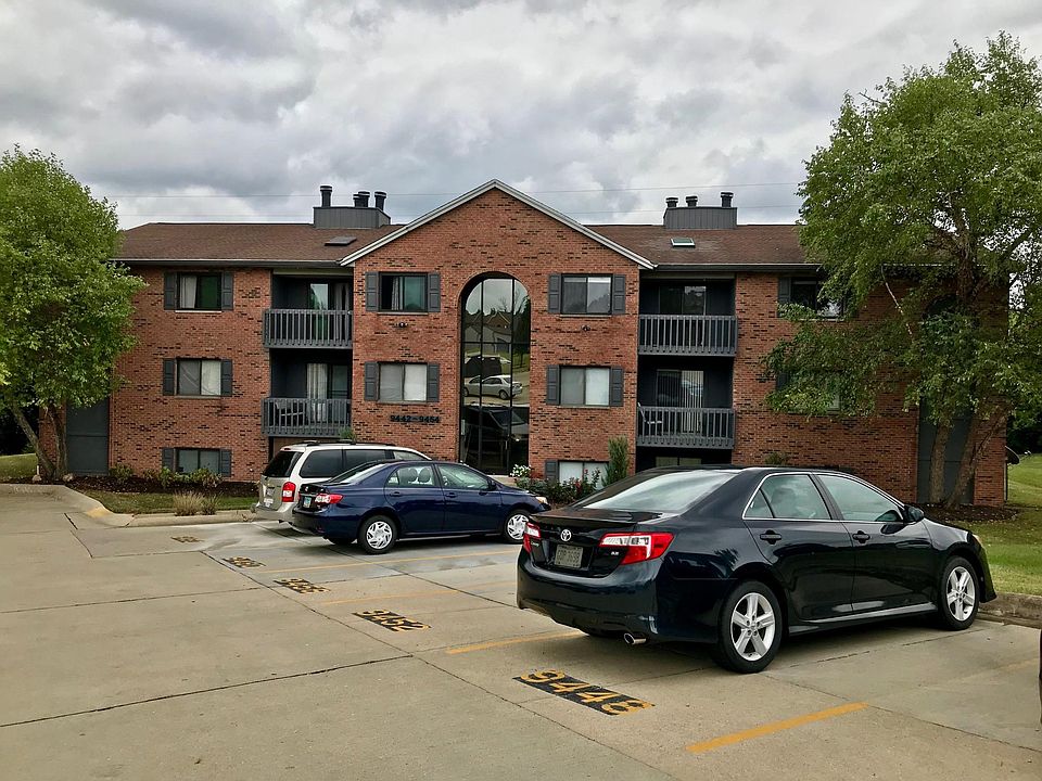 1st image of 9464 Woodland Hills Dr