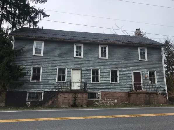 8418 Delaware Dr, Bangor, PA 18013
