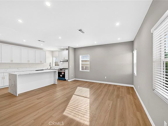 3rd image of 2643 10th St