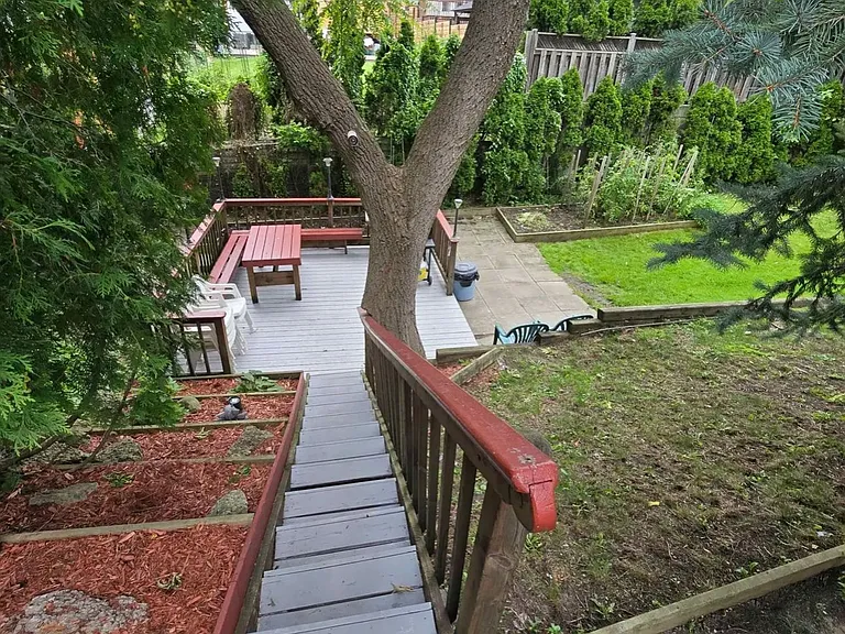 16 Arrowsmith Ave #B — Photo 15