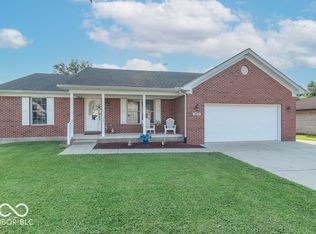 1690 Burton Ln, Martinsville, IN