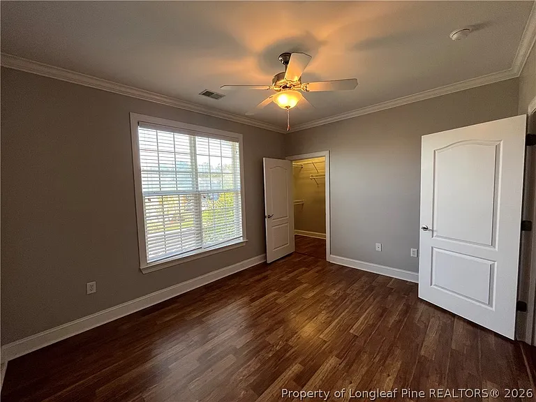 411 Gallery Dr #204 — Photo 15