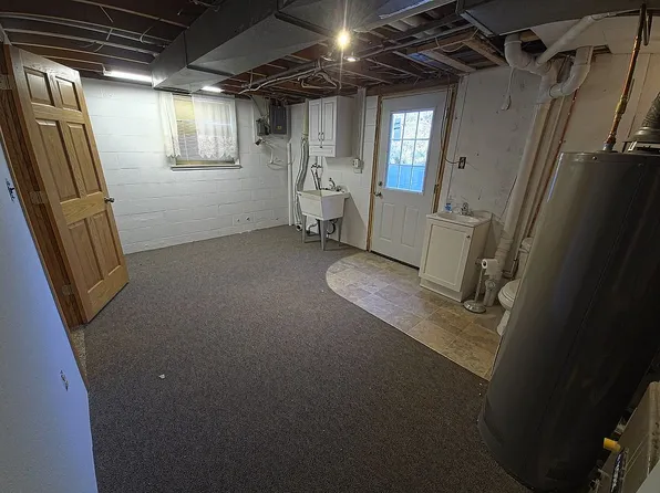 87 N Harmon Dr, Mitchell, SD 57301