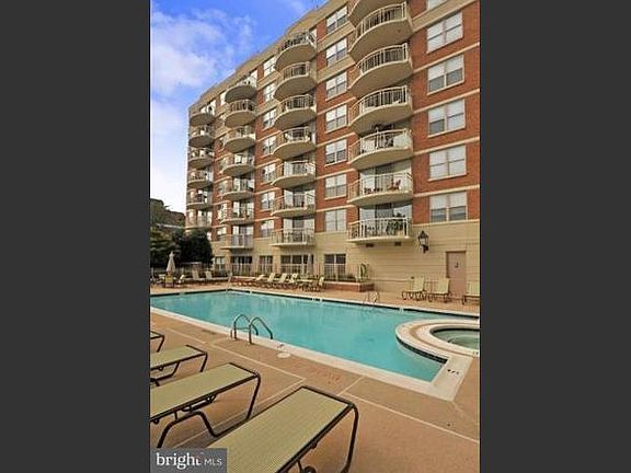 3rd image of 1200 Braddock Pl APT 202