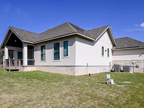 5th image of 1002 Rapidan Lane