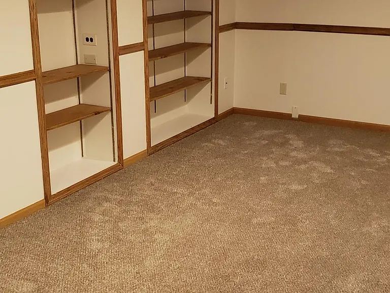 4272 W Alvina Ave #1 — Photo 11