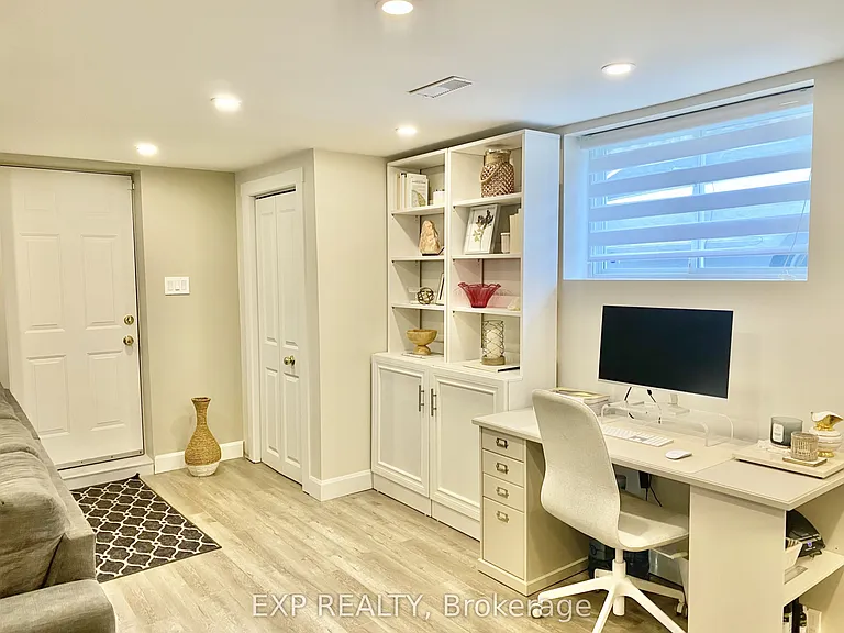 3157 Secord Pl — Photo 18