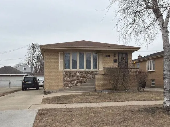 3947 Center Ave, Lyons, IL 60534