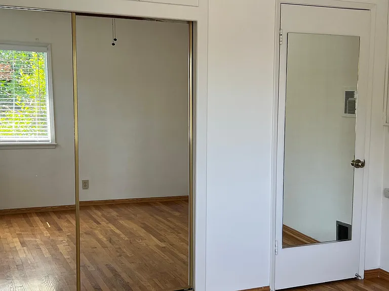 6211 Afton Pl #5 — Photo 11
