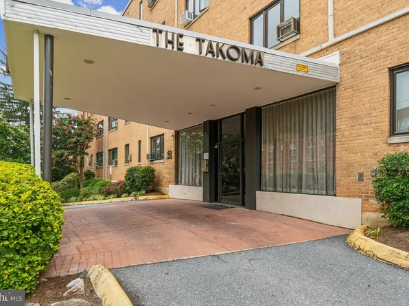111 Lee Ave APT 302, Takoma Park, MD 20912