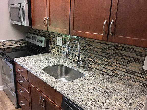 2nd image of 6 Thurmont Ct APT 1A