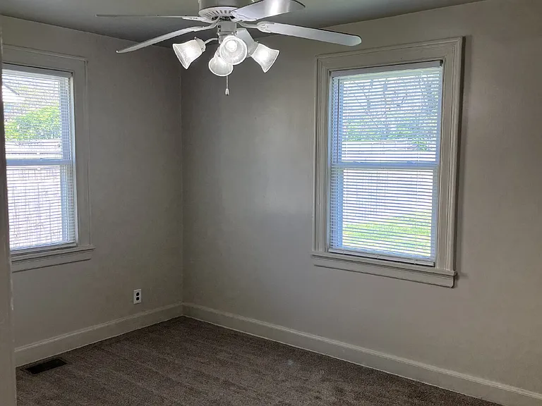 2523 Flamingo Dr — Photo 12
