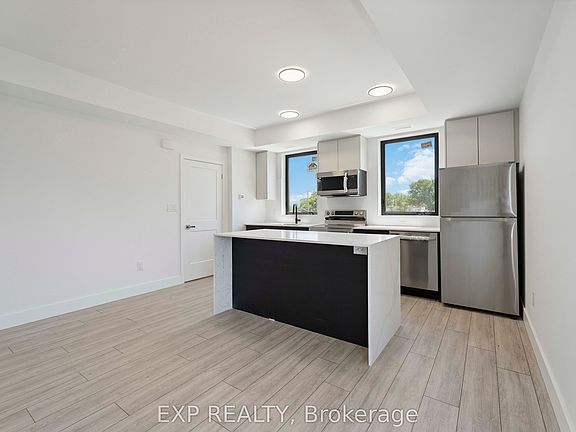 2nd image of 7277 Wilson Cres #306