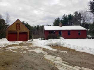 25 Tuckerman Rd, Ashburnham, MA 01430