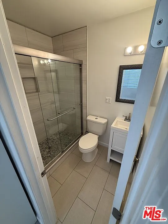 2 bed, 2.0 bath, 923 sqft, $2,500 — Photo 4
