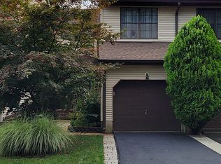 187 Longwood Dr, Manalapan, NJ 07726