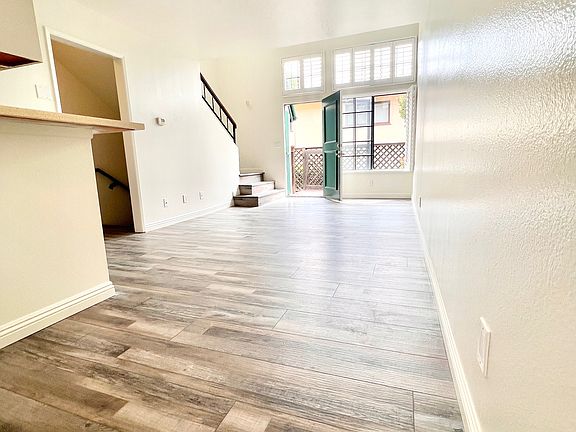3rd image of 170 N Sierra Bonita Ave APT 12