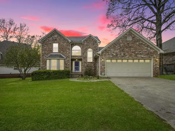 8313 Brighton Dr, North Little Rock, AR 72116