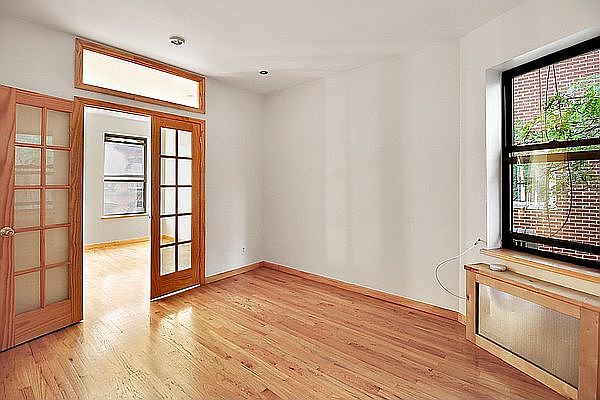1st image of 176 Stanton St APT 2D