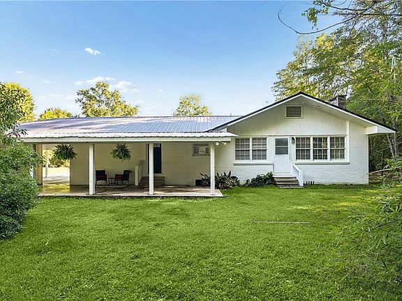 2nd image of 1347 Edward Ln