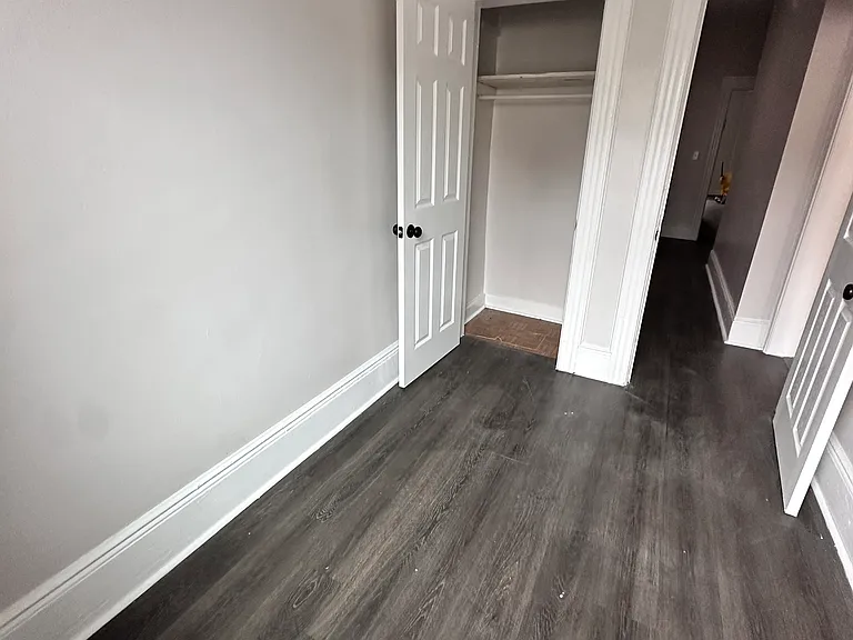 326 Ege Ave #2 — Photo 10
