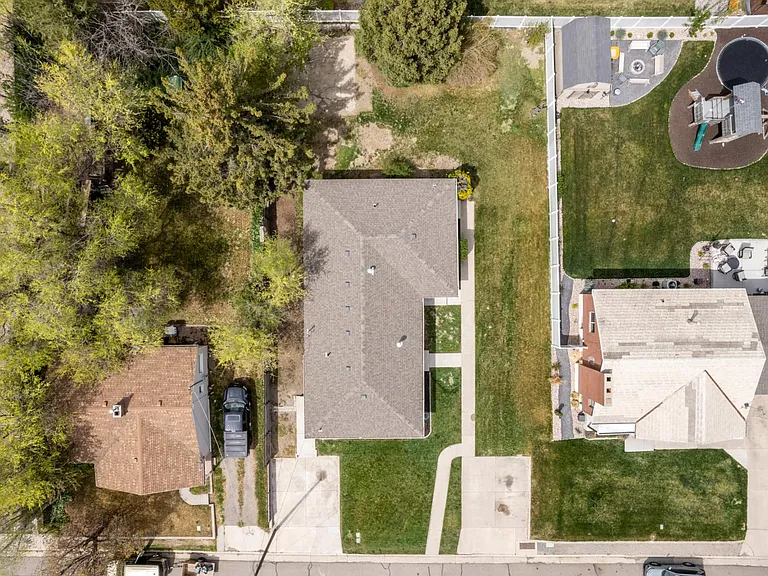 367 Grove Creek Dr — Photo 12